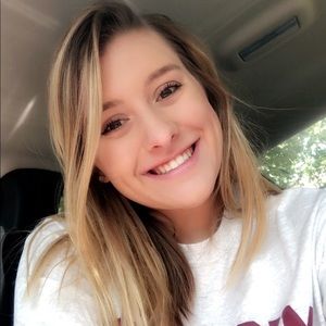 Meet your Posher, Suzanne